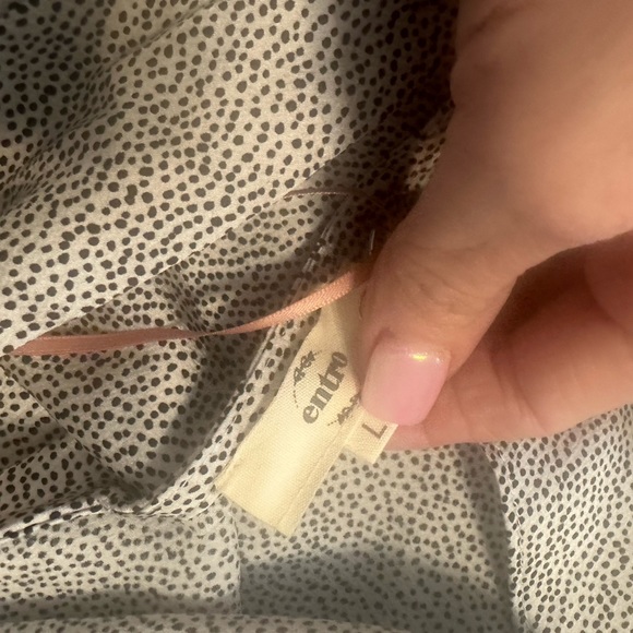 NWT romper - Picture 2 of 4